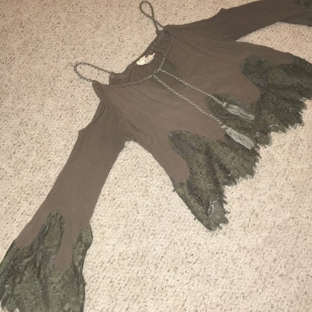 LA Hearts Olive Green Crop Top w/ Bell Sleeves